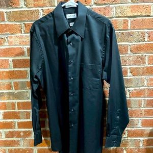 Van Heusen Button Down Shirt